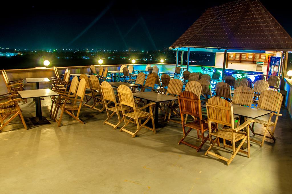 Seascape Hotel Dar es Salaam Exteriör bild